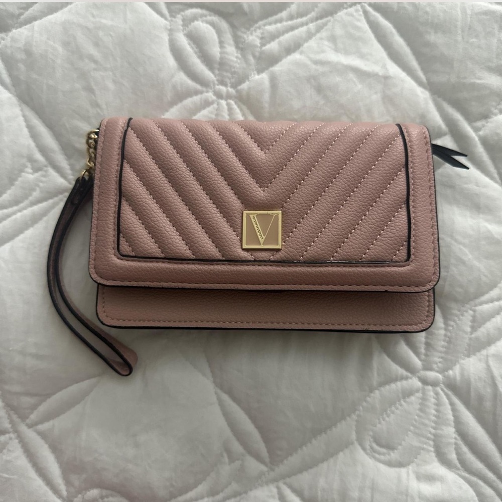 Victoria's Secret Blush Quilted Wristlet